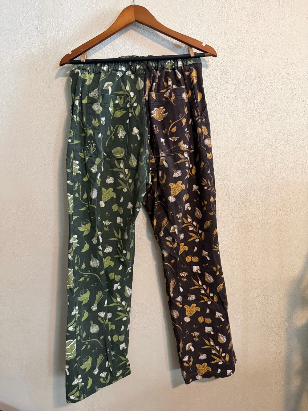 Big Bud Press Two-Tone Cookbook Print Work pants VERY RARE - Picture 3 of 8